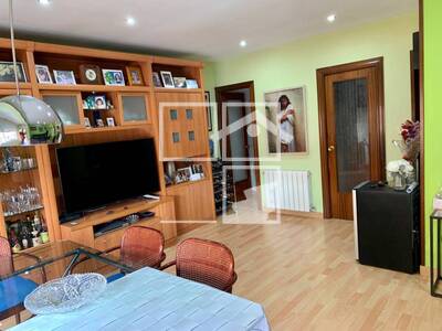 Local en Rodrigo Caro, Badalona Barcelona