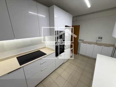 Local en Plaza José Freixa i Argemí    1, Terrassa Barcelona